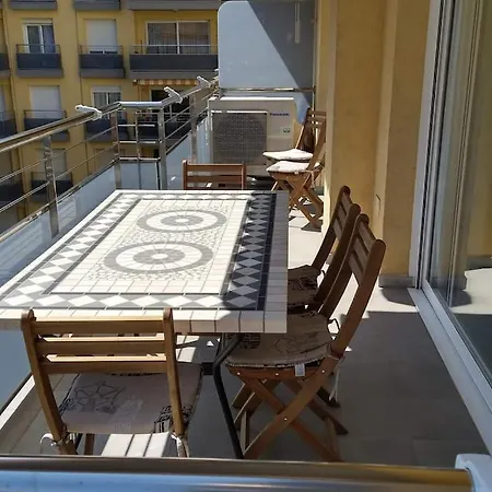 Precioso A 250 Metros De La Playa. Apartment *